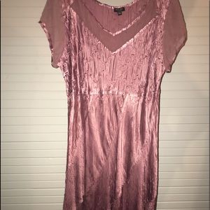 Komarove rose colored dress.